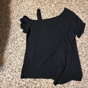 Amazon Black Asymmetrical Short Sleeve Top